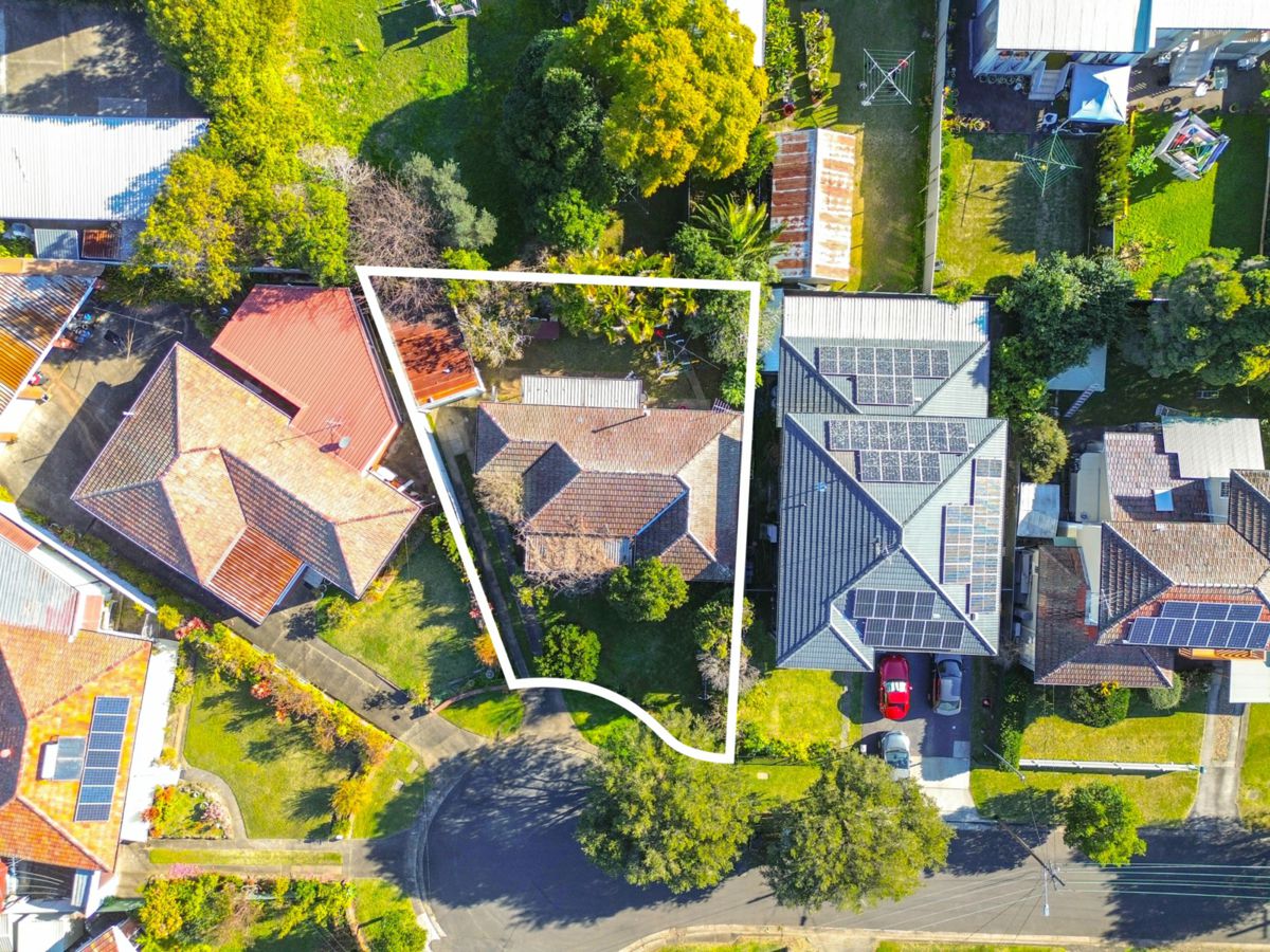 18 Glyn Street, Wiley Park - image 2