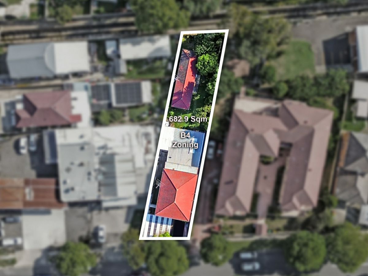 2 Cambridge Avenue, Bankstown - image 1
