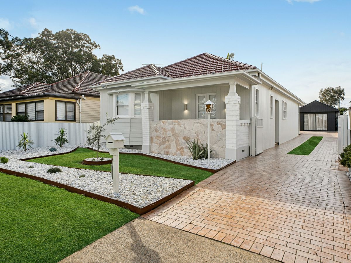 9 Angus Avenue, Auburn - image 1