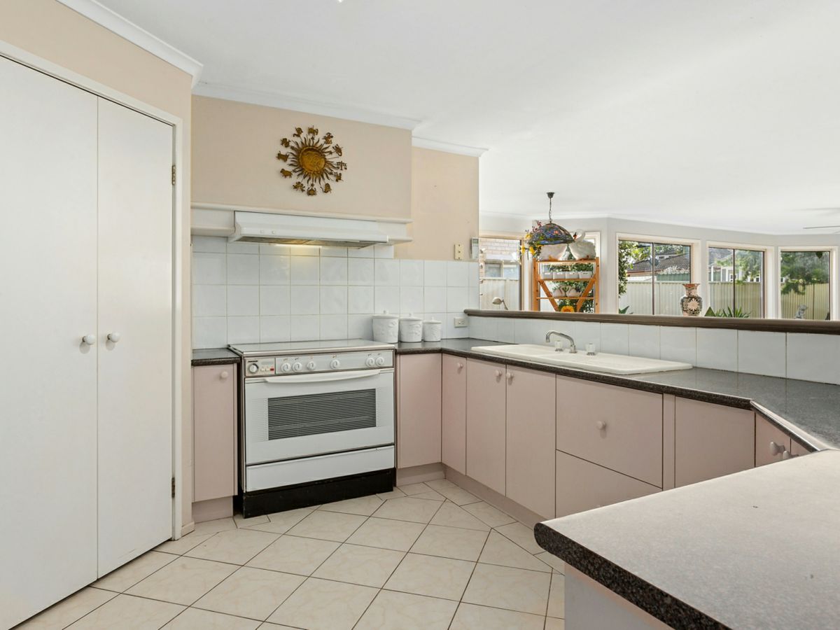 2 Warin Place, Glenmore Park - image 3