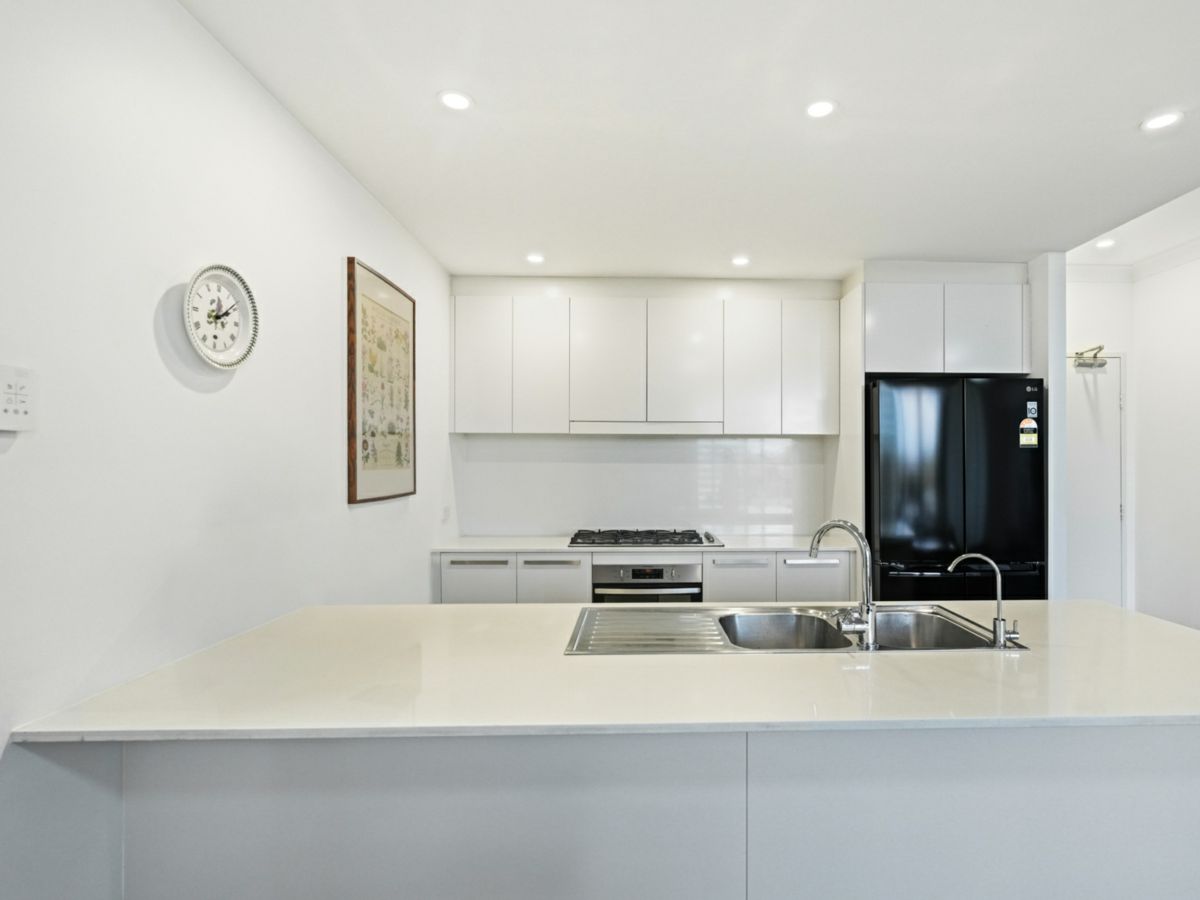 402/1 The Crescent, Yagoona - image 2