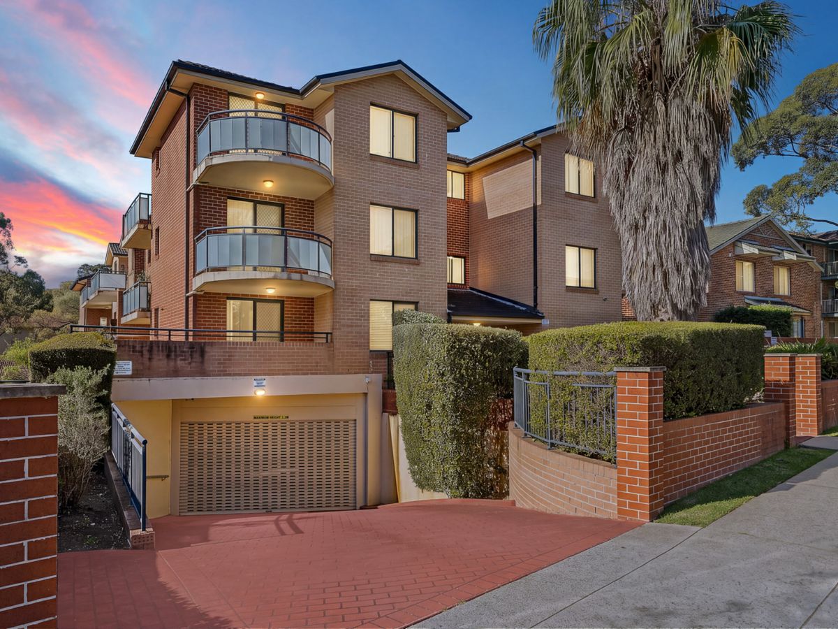1/31 Myrtle Road, Bankstown - image 1