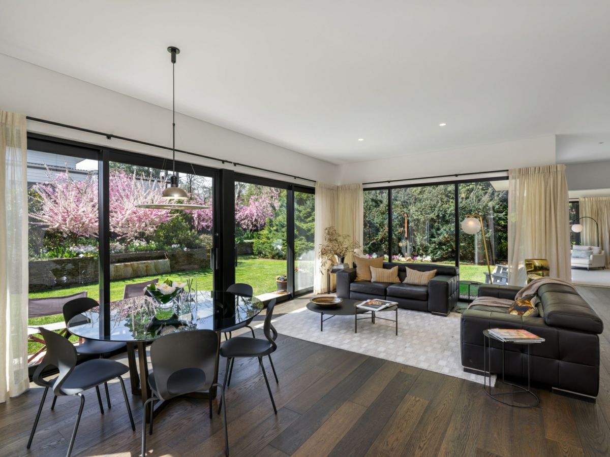 10 Blackheath Street, Leura - image 3