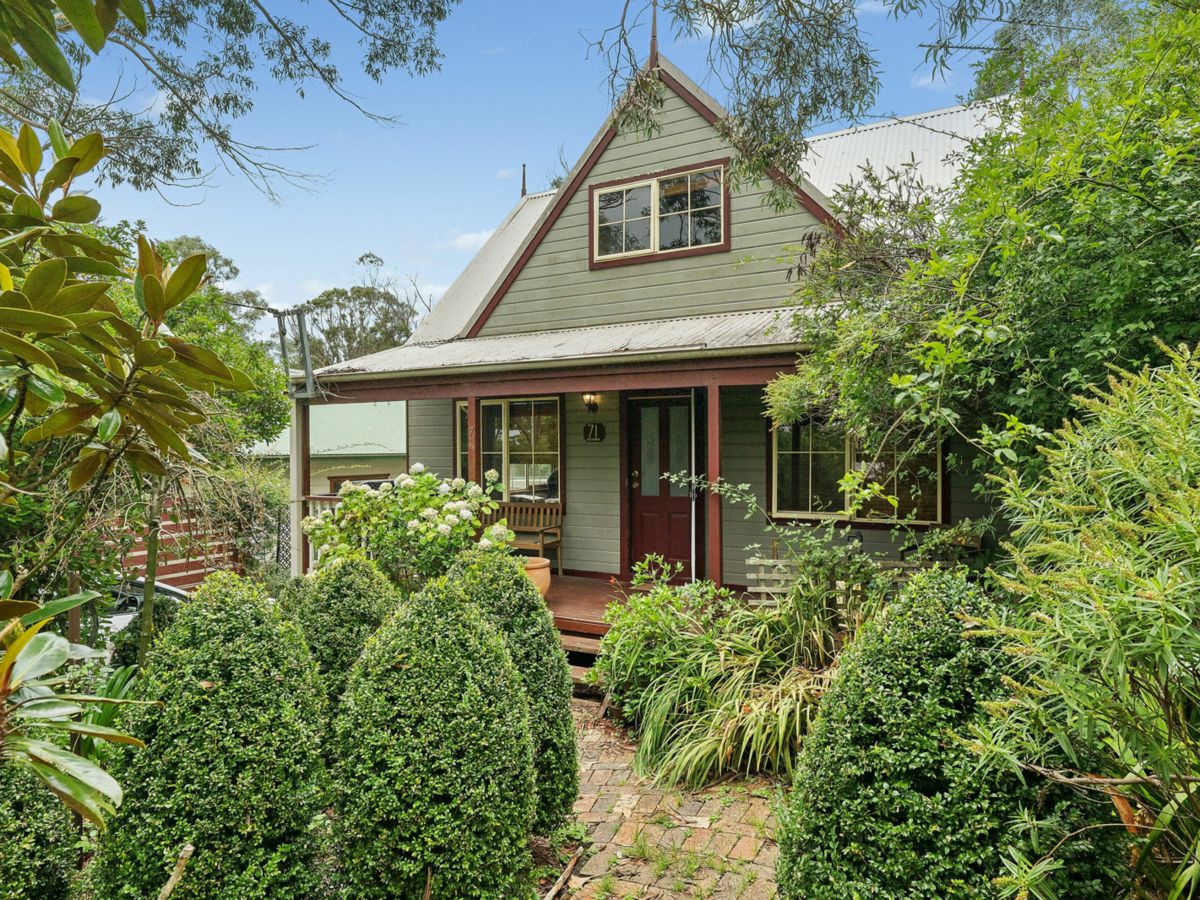 71 Victoria Street, Mount Victoria - image 1