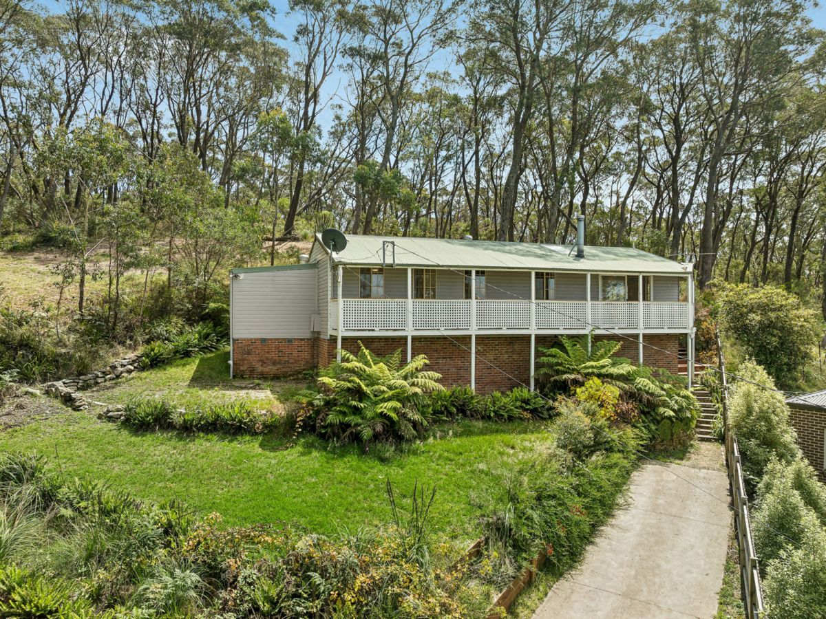 53 Letitia Street, Katoomba - image 1