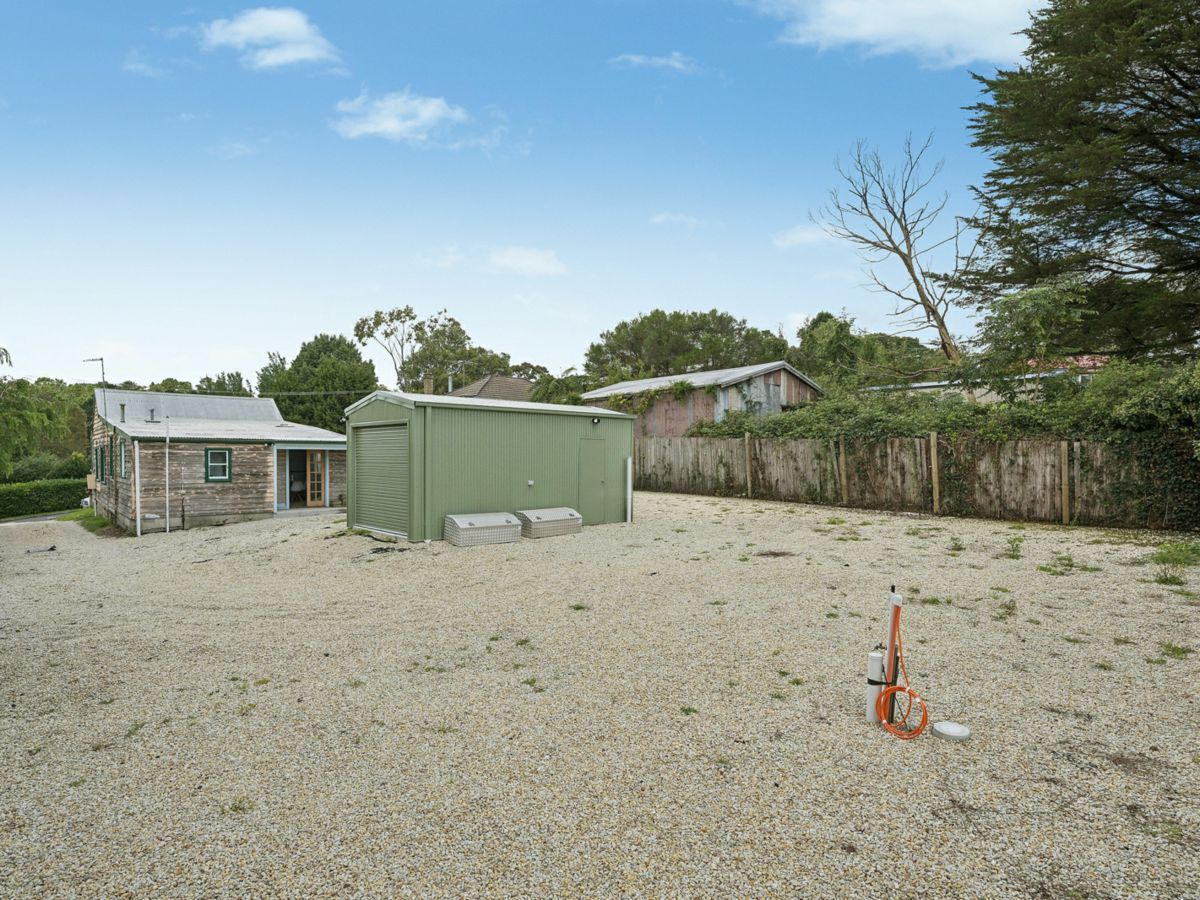 1 Hooper Street, Mount Victoria - image 2