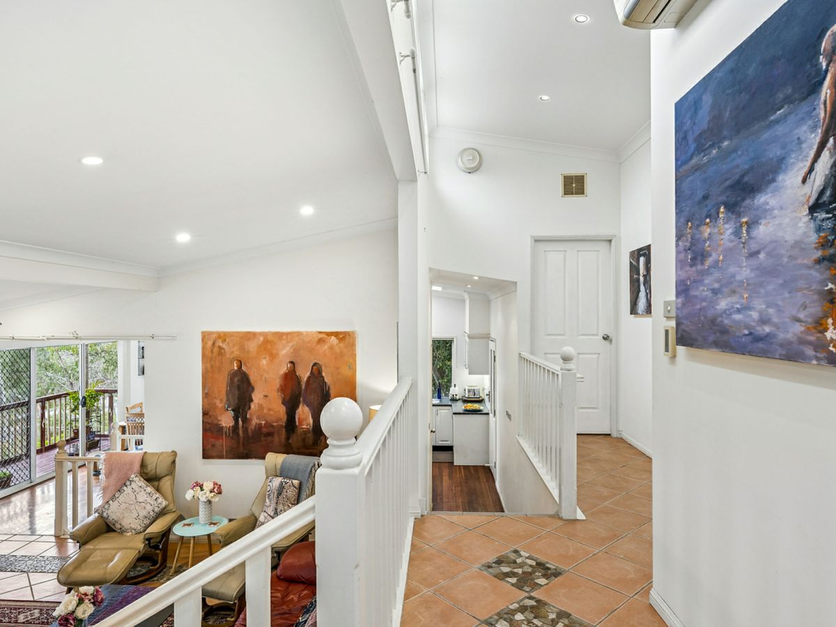 1 John Street, Hazelbrook - image 1