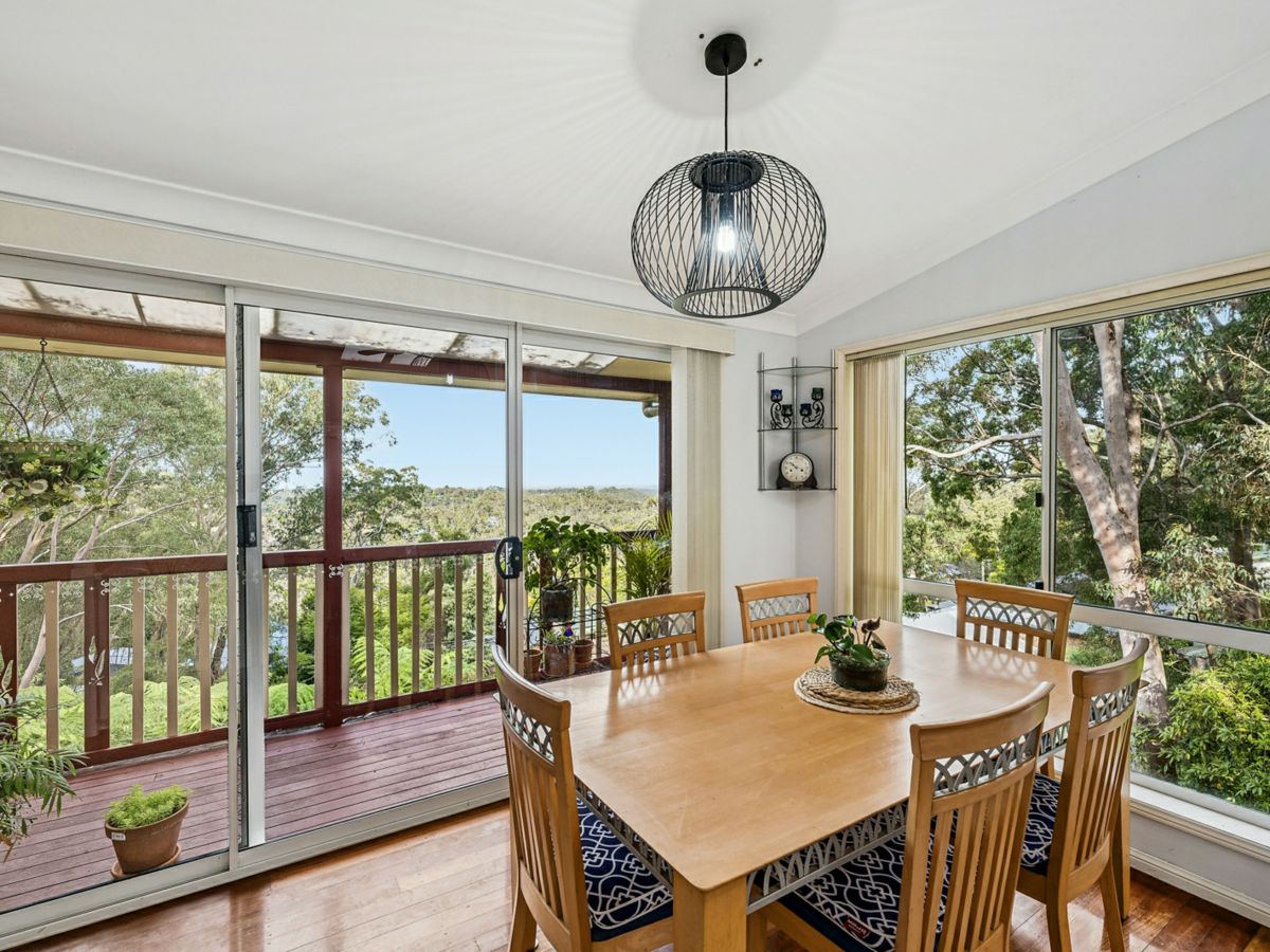 1 John Street, Hazelbrook - image 3