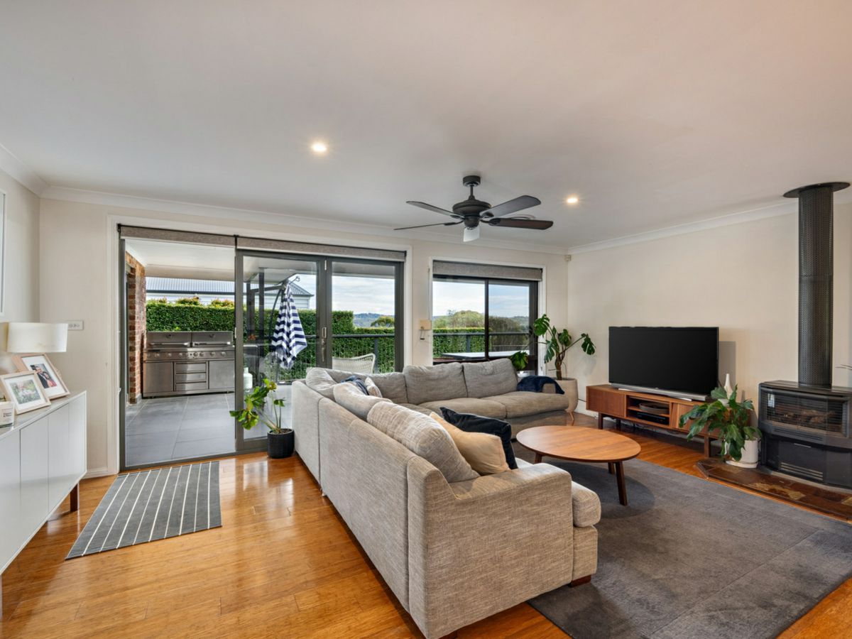 5 Hordern Road, Wentworth Falls - image 2