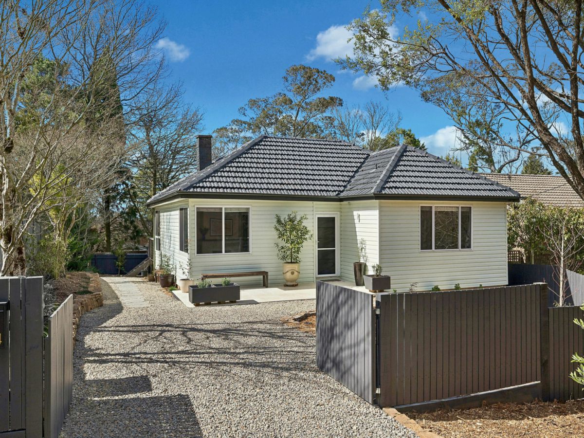 14 Heath Street, Blackheath - image 2