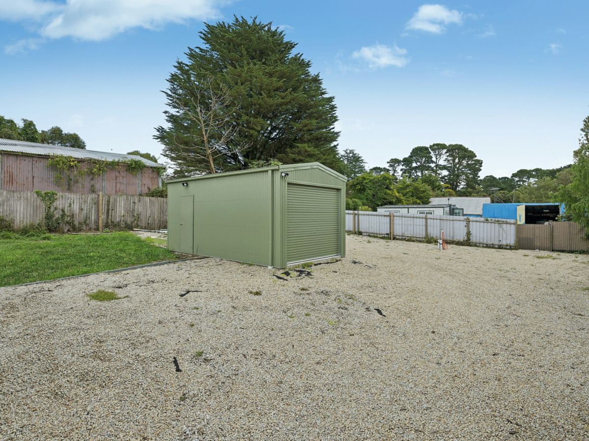 1 Hooper Street, Mount Victoria - image 2