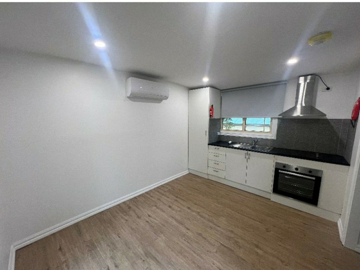 15/63 Prince Edward Street, Blackheath - image 2