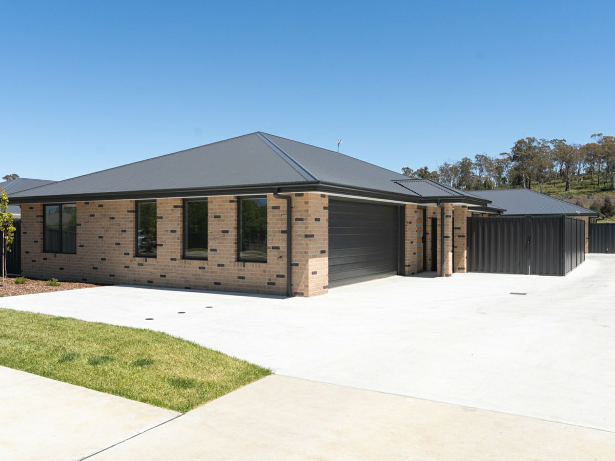 1/30 Napoleon Street, Perth - image 1