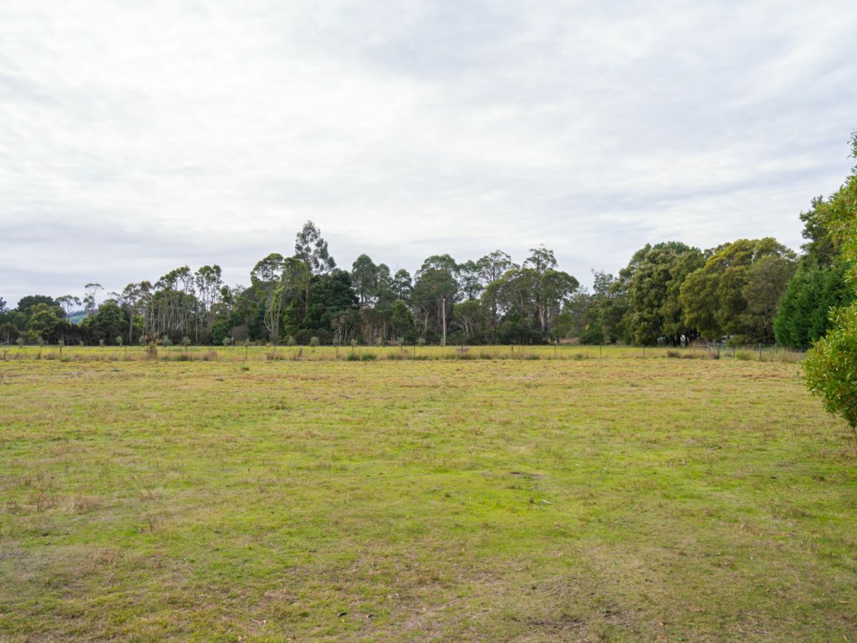 131A Paper Beach Road, Swan Point - image 3