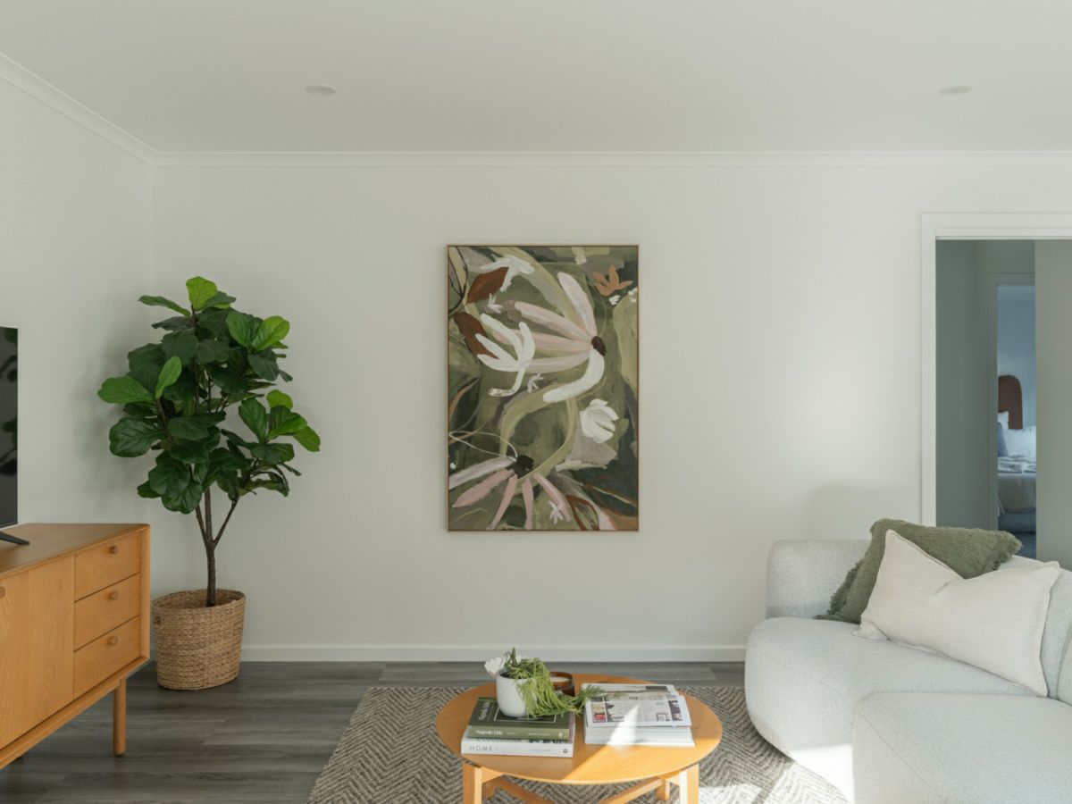 2/421 Hobart Road, Youngtown - image 3