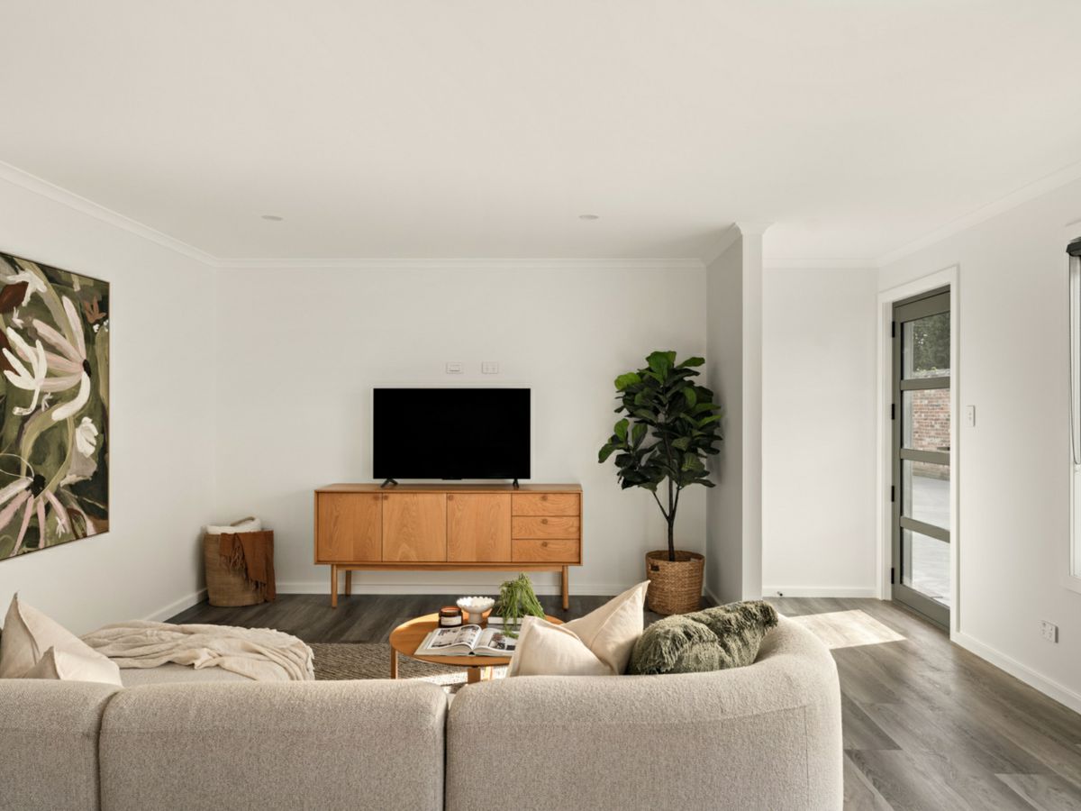 3/421 Hobart Road, Youngtown - image 1