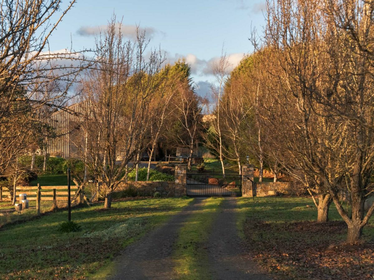 192 Cormiston Road, Riverside - image 2