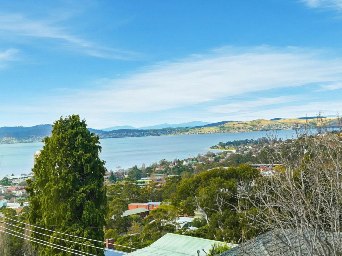 6/25 Richardson Avenue, Dynnyrne - image 1
