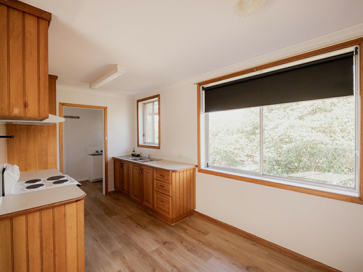 18 Dickson Street, Glenorchy - image 3