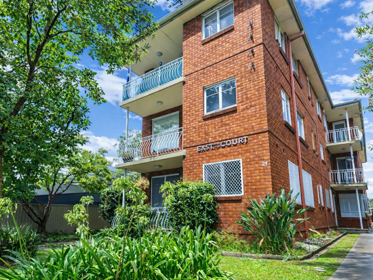 4/24 East Parade, Eastwood - image 1