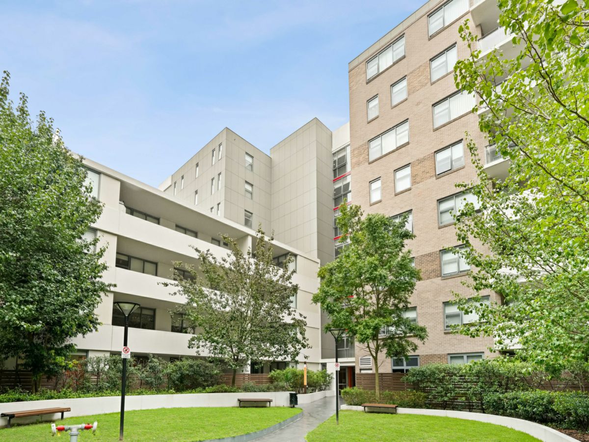 2/9 Mooltan Avenue, Macquarie Park - image 2