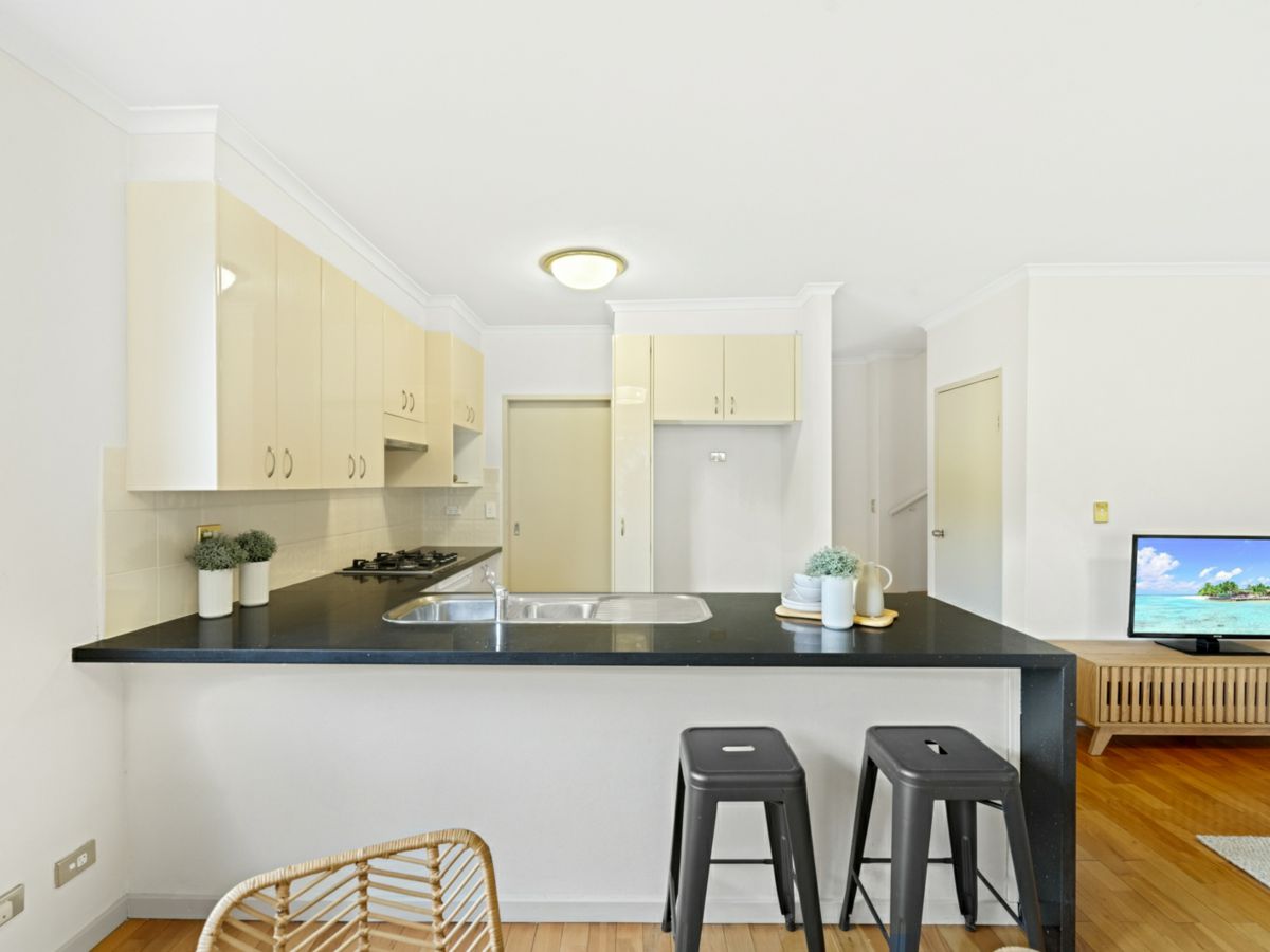 198/1 Fontenoy Road, Macquarie Park - image 3
