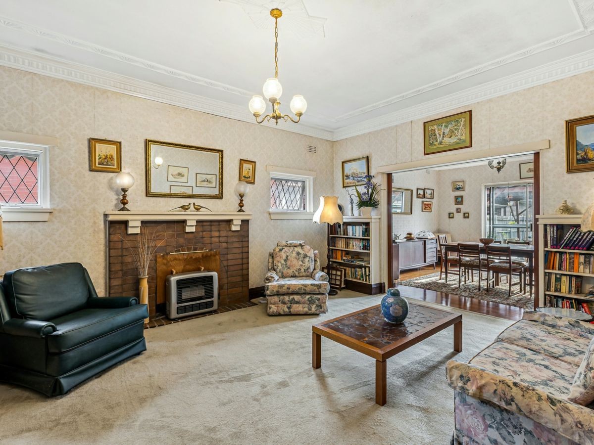 21 Chesterfield Road, Epping - image 3
