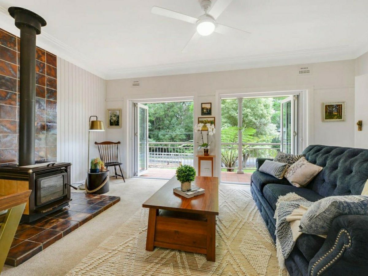 88 Hannah Street, Beecroft - image 2