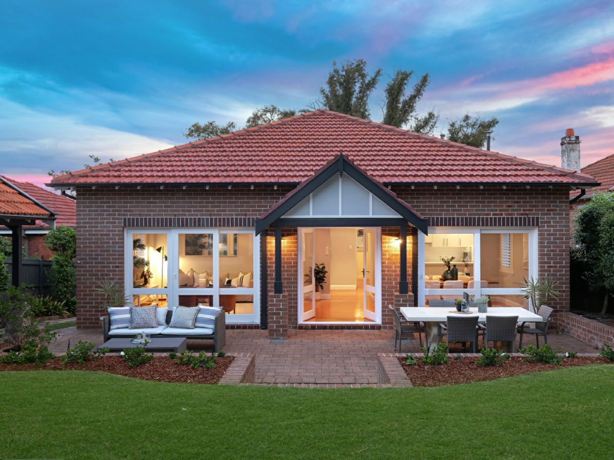 9 Calbina Road, Northbridge - image 1