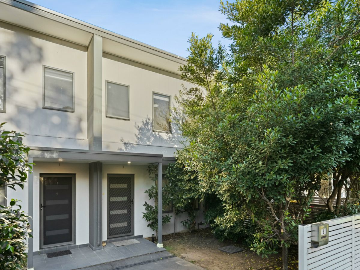 8/30 Marshall Road, Telopea - image 1