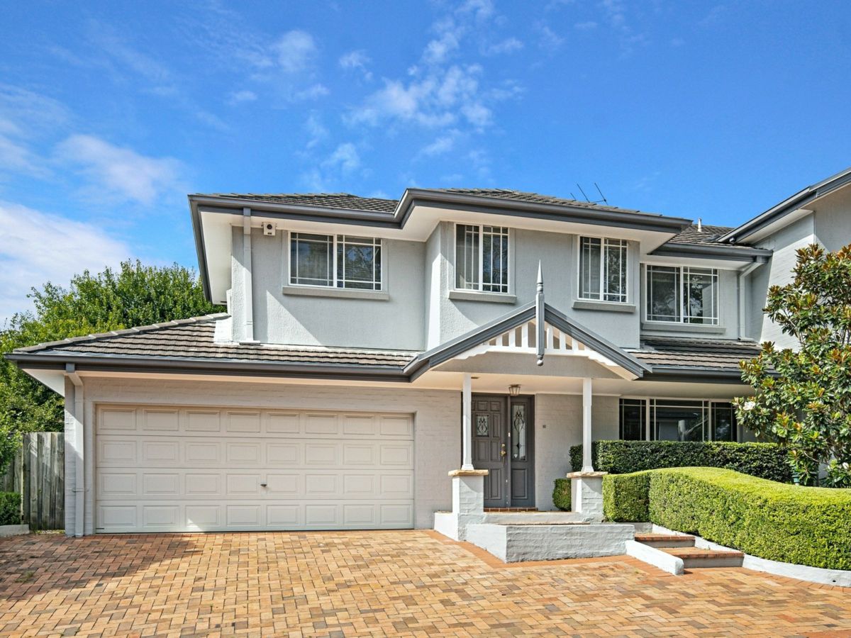 10/4 John Street, Beecroft - image 1