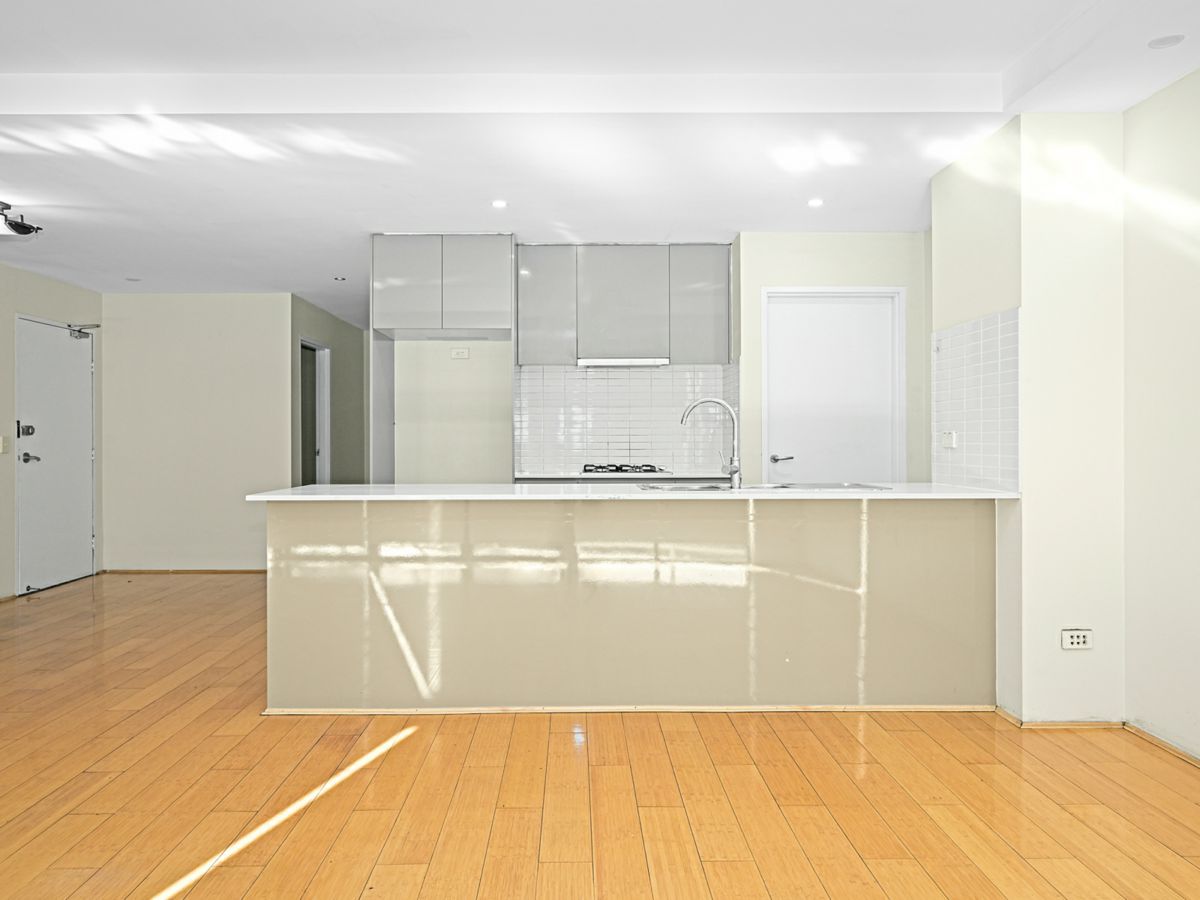 202/215 Waterloo Road, Marsfield - image 3