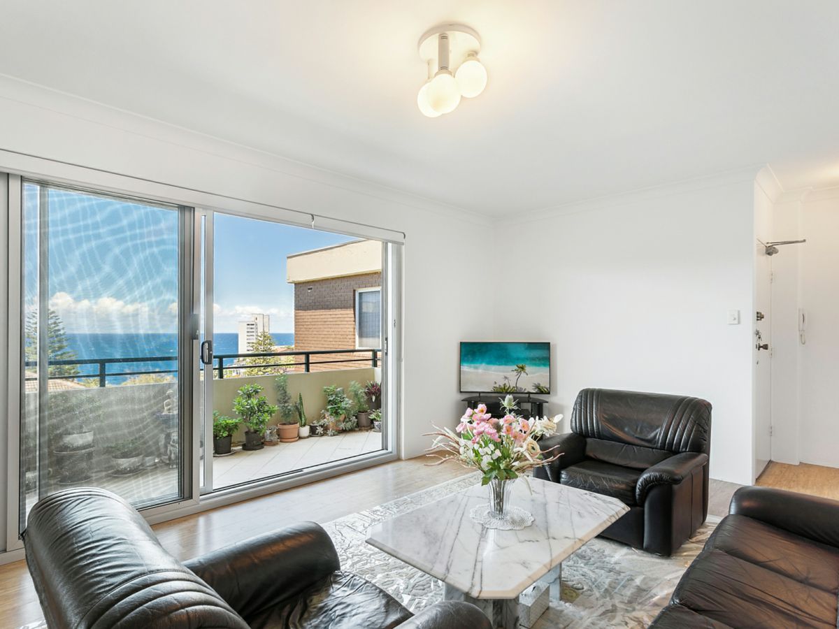 17/23 Diamond Bay Road, Vaucluse - image 2