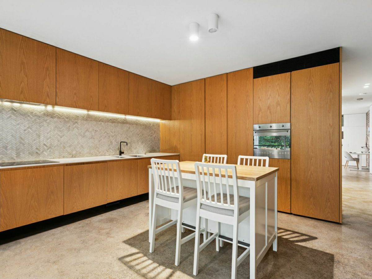 1/95 O'Brien Street, Bondi Beach - image 2