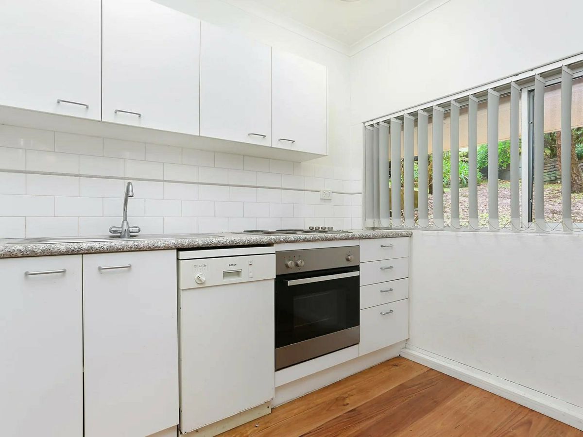 106/10 New McLean Street, Edgecliff - image 3