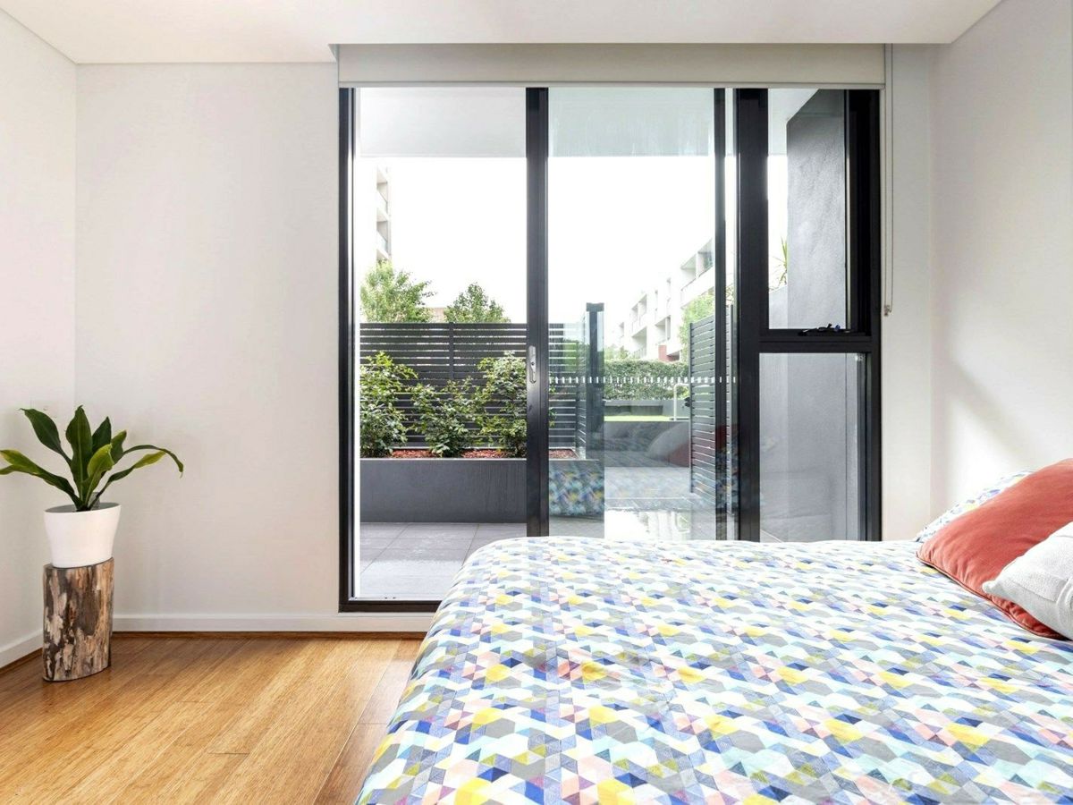 826C Elizabeth Street, Waterloo - image 3