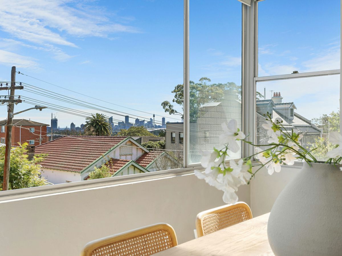 2/85 Cowper Street, Randwick - image 2