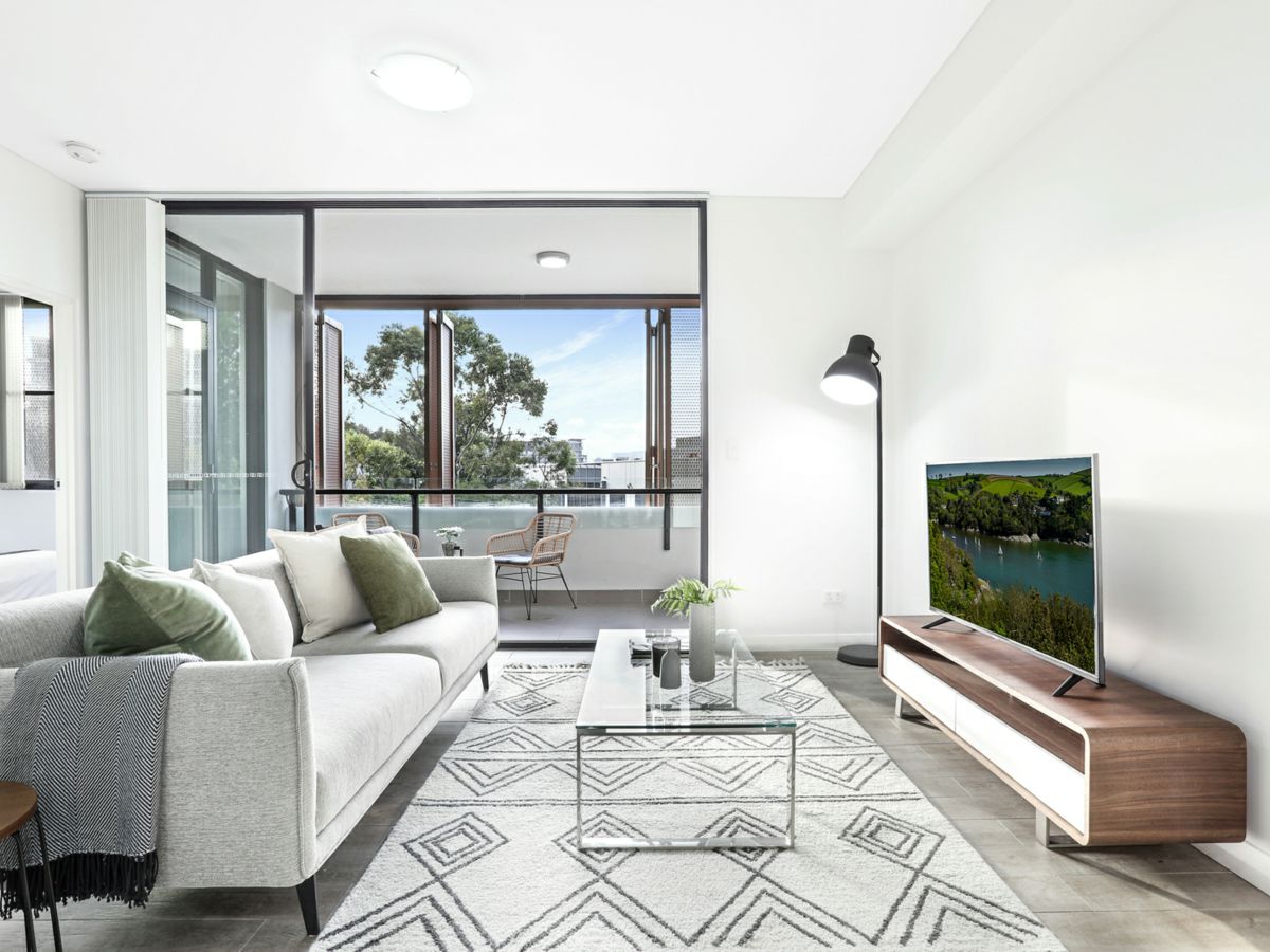 303/101 Dalmeny Avenue, Rosebery - image 2