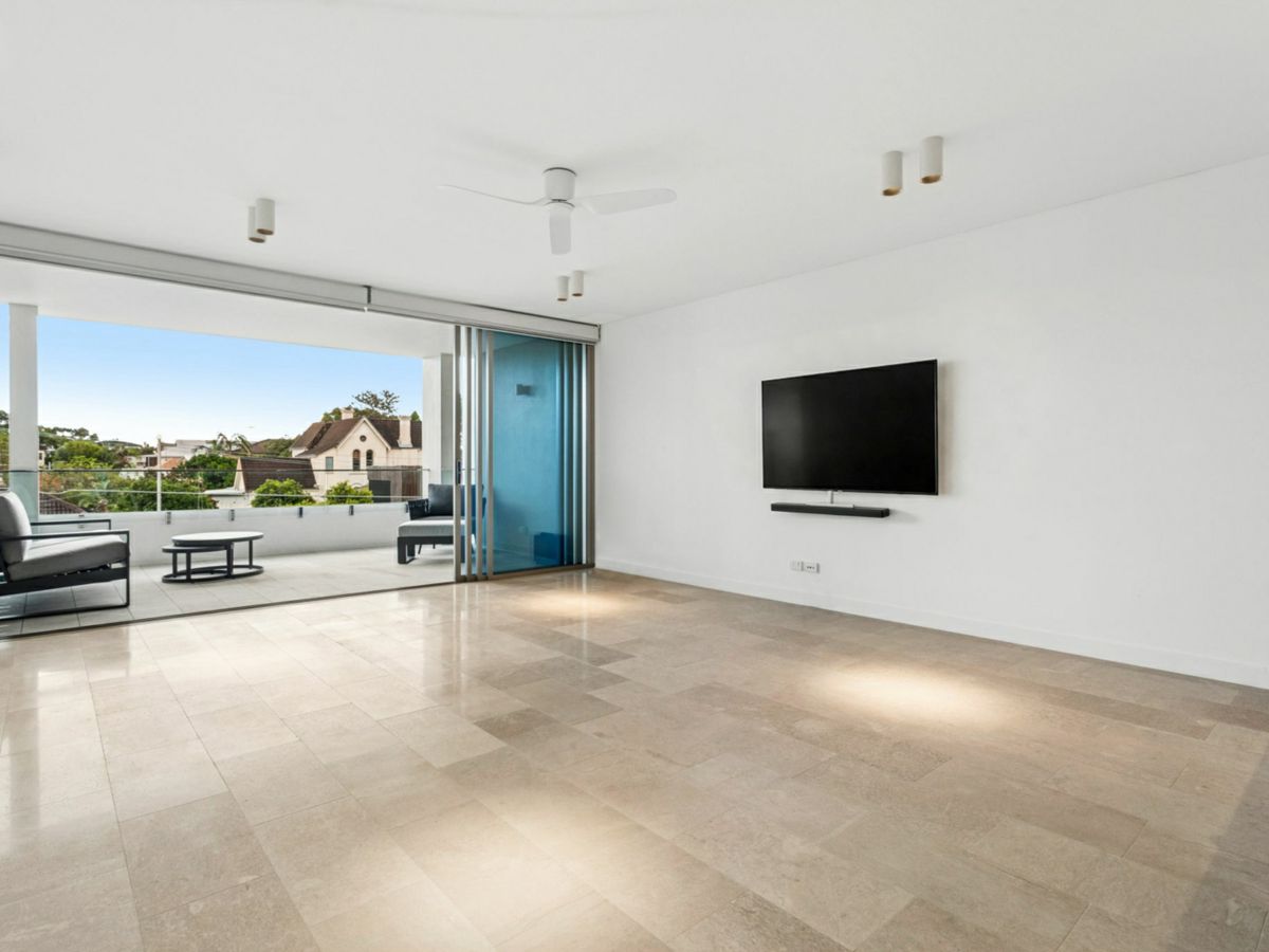 302/113 Macpherson Street, Bronte - image 1