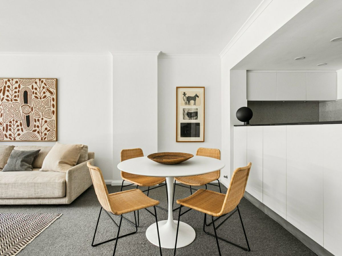 11/8 Young Street, Paddington - image 2