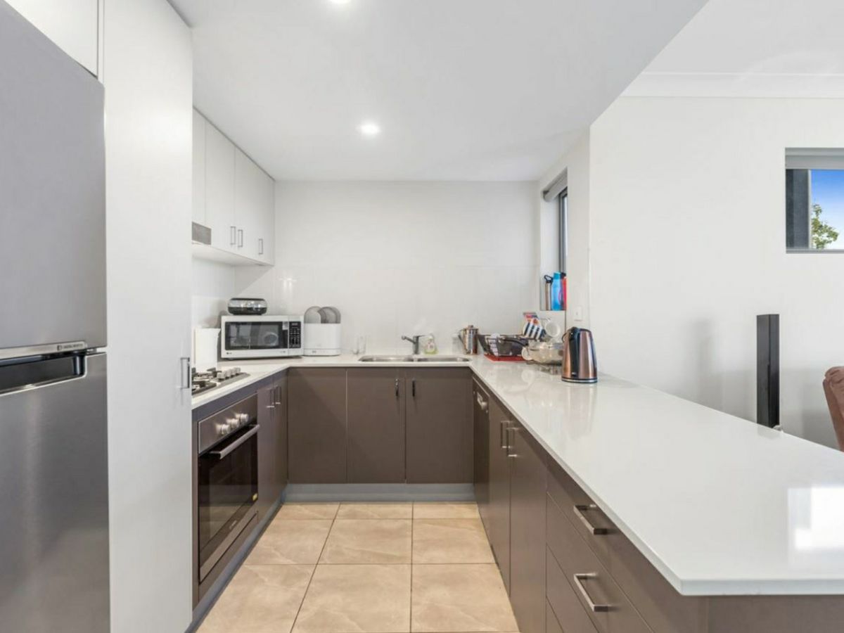 3/5 Springwood Street, Mount Gravatt East - image 3