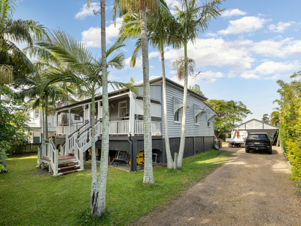 36 Barnham Street, Wynnum - image 2