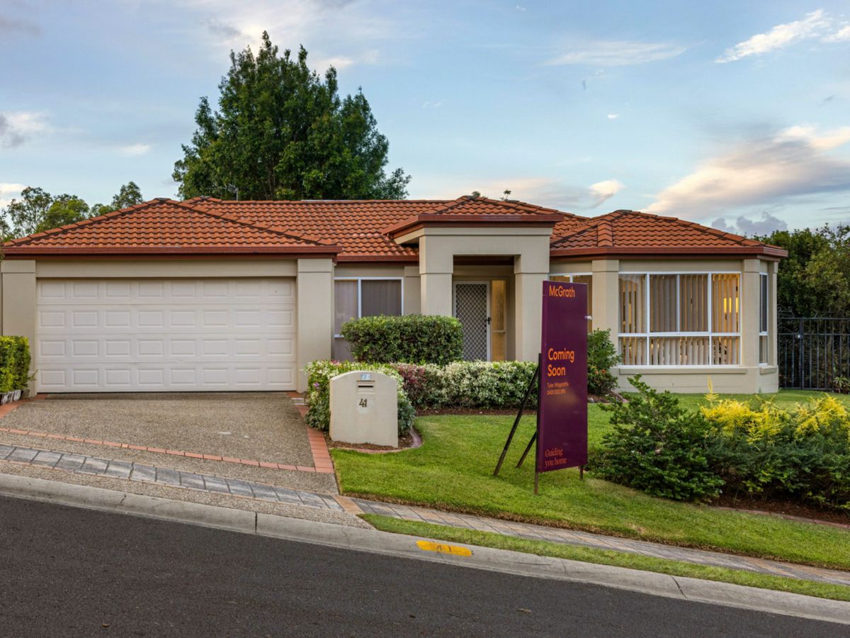 41 Langport Parade, Mudgeeraba - image 1