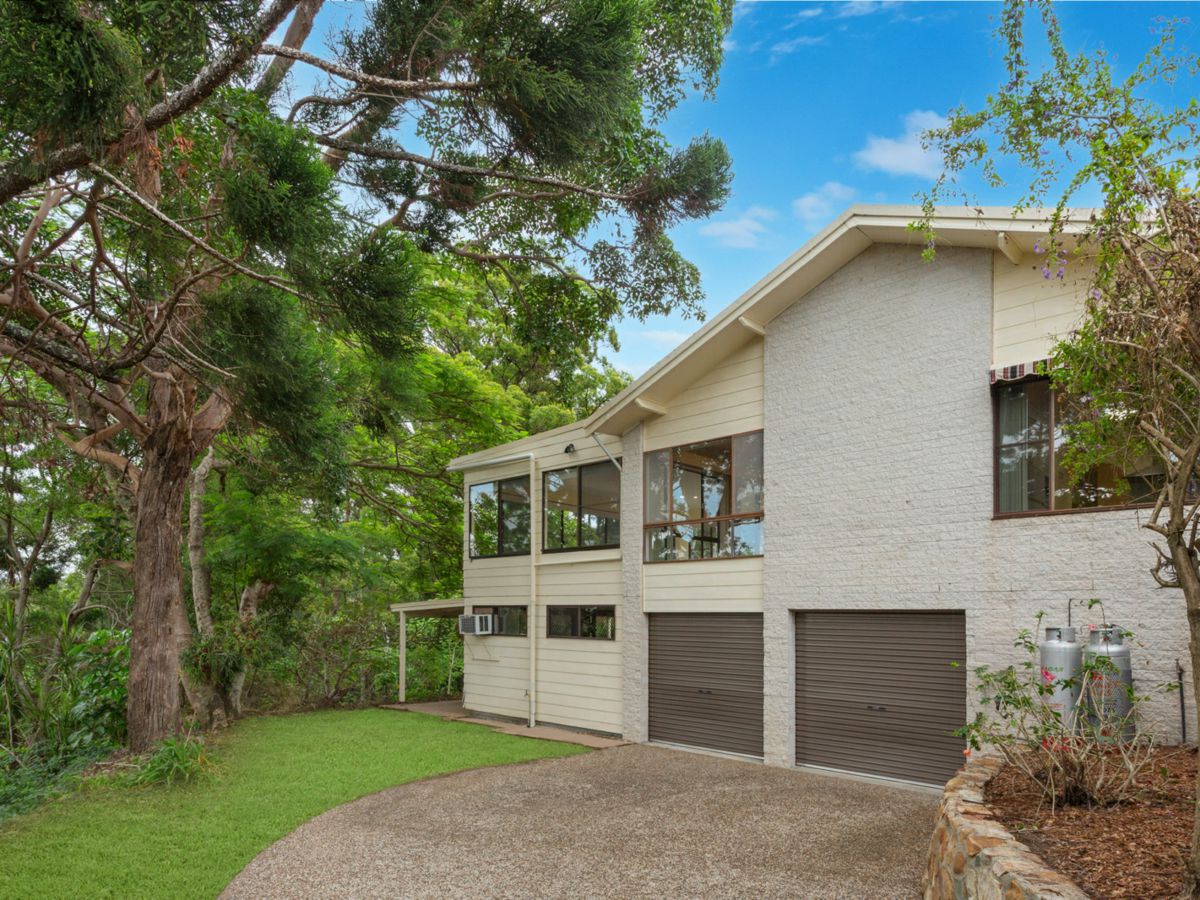164 Tierney Drive, Currumbin Waters - image 2