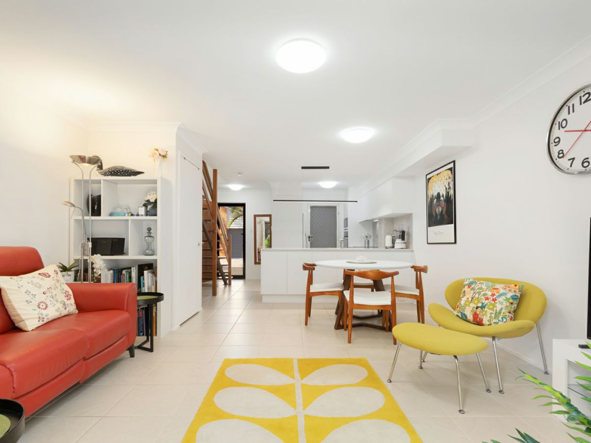 6/543 Gold Coast Highway, Tugun - image 2