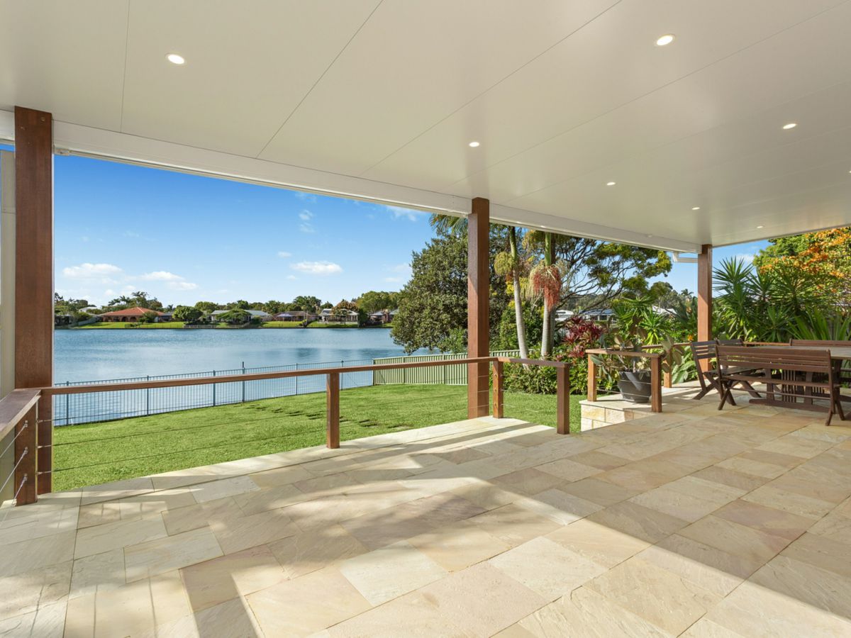 9 Cyclades Crescent, Currumbin Waters - image 3
