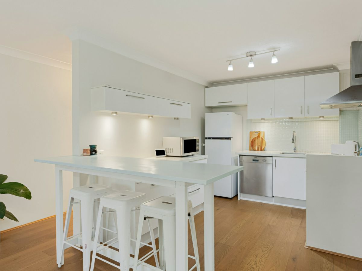 5/11 Nalla Court, Palm Beach - image 2