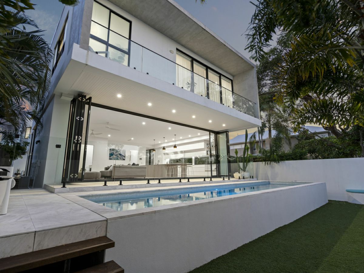 1/33 Fifth Avenue, Palm Beach - image 2
