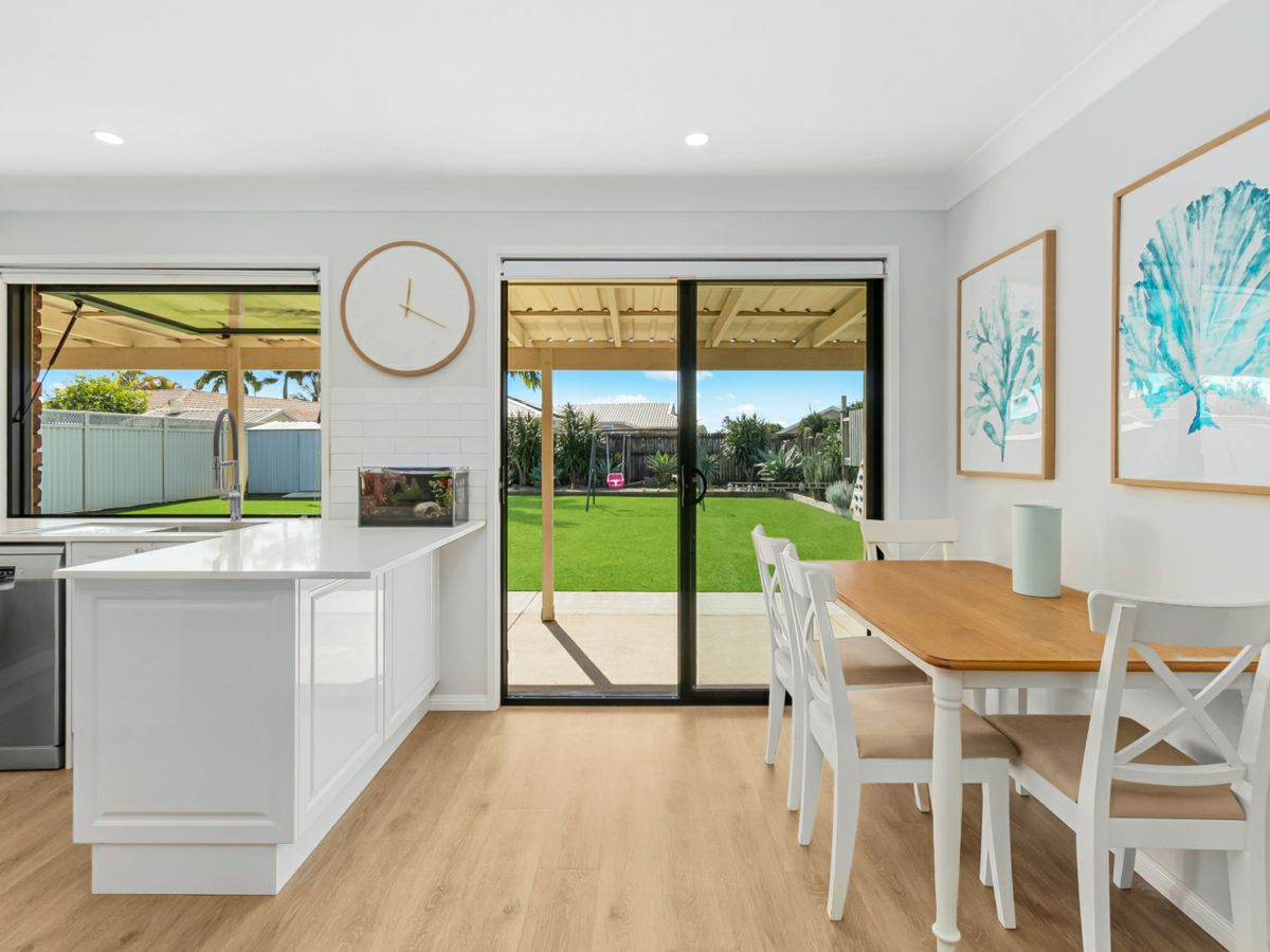28 Avocado Street, Elanora - image 2