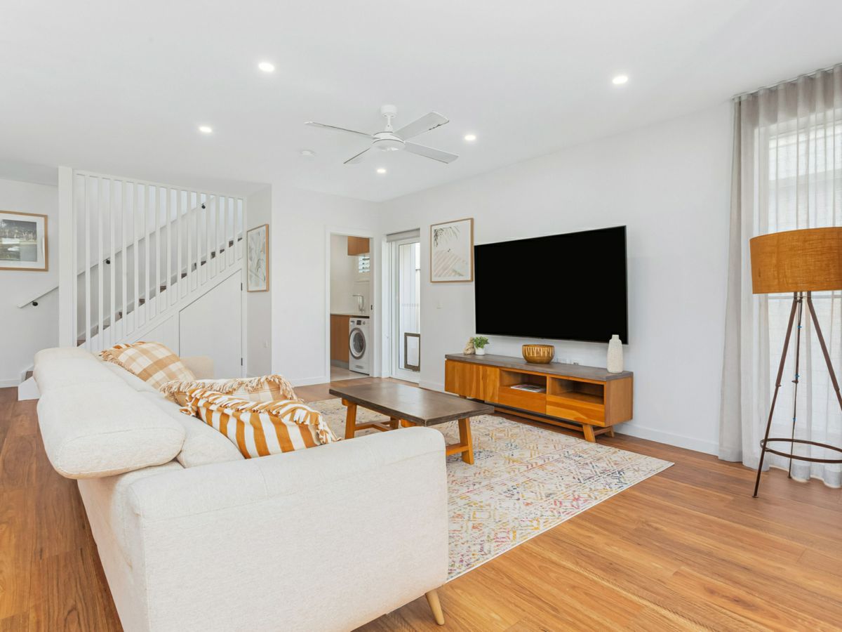 63 Philippine Parade, Palm Beach - image 3